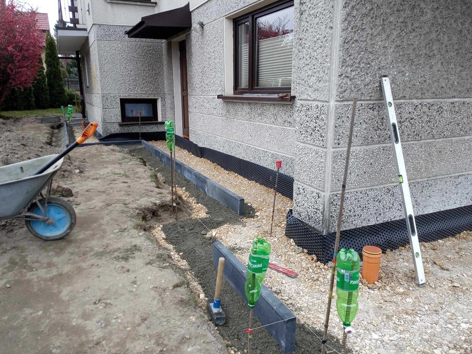 Drenaż  |  Odwodnienia  |  Melioracja  |  Izolacja fundamentów | Rynny