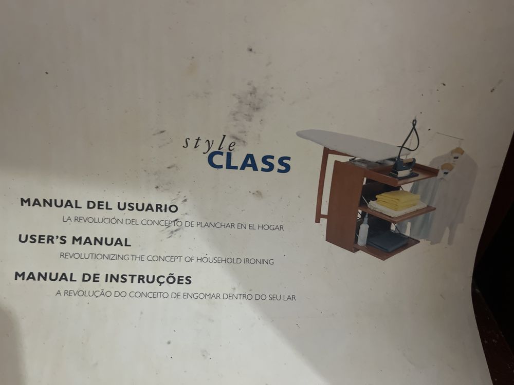 Ferro de engomar com caldeira+Tábua