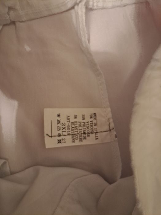 Spodnie damskie made in italia.