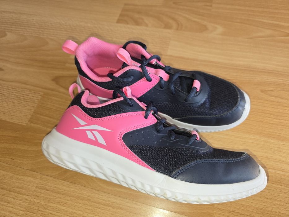 Buty sportowe Reebok-37