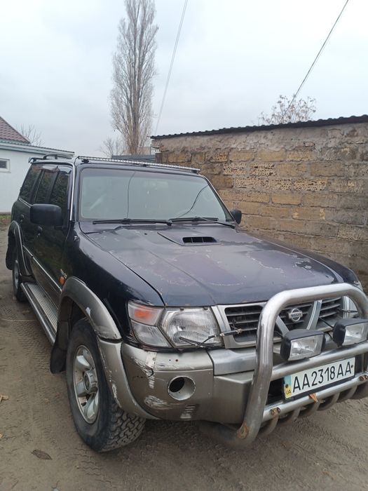 Нісан патрол y61