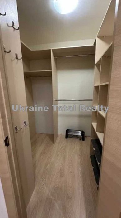 ВИНОГРАДАР! Чудова 1 кімнатна квартира з ремонтом! Пр-т Свободи 30Б