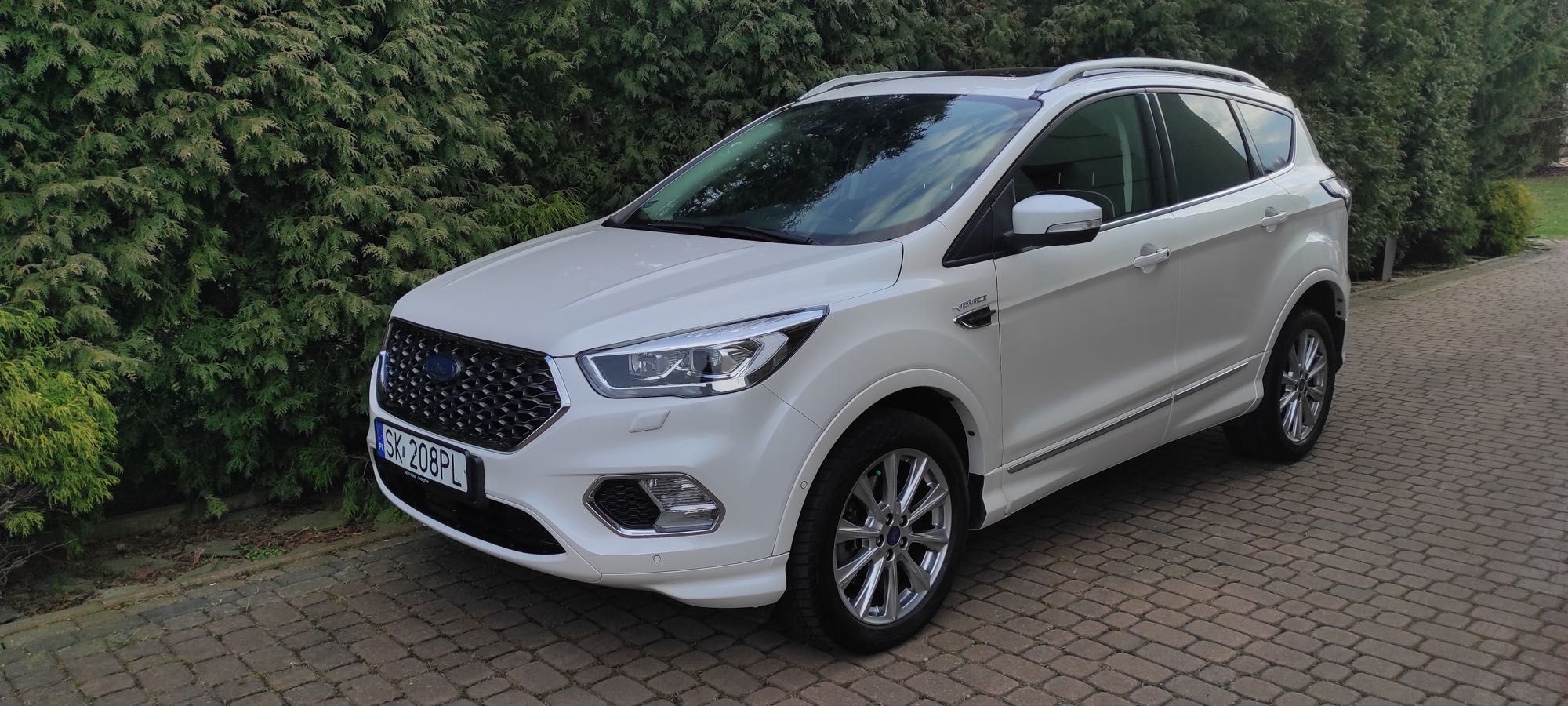 Ford Kuga Vignale 2.0 TDCI 4x4, 180KM, salon Polska F-ra VAT