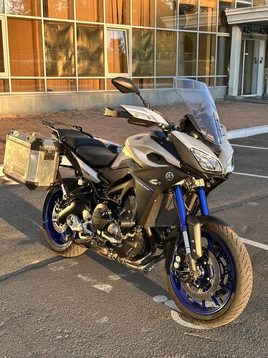 Yamaha tracer mt09