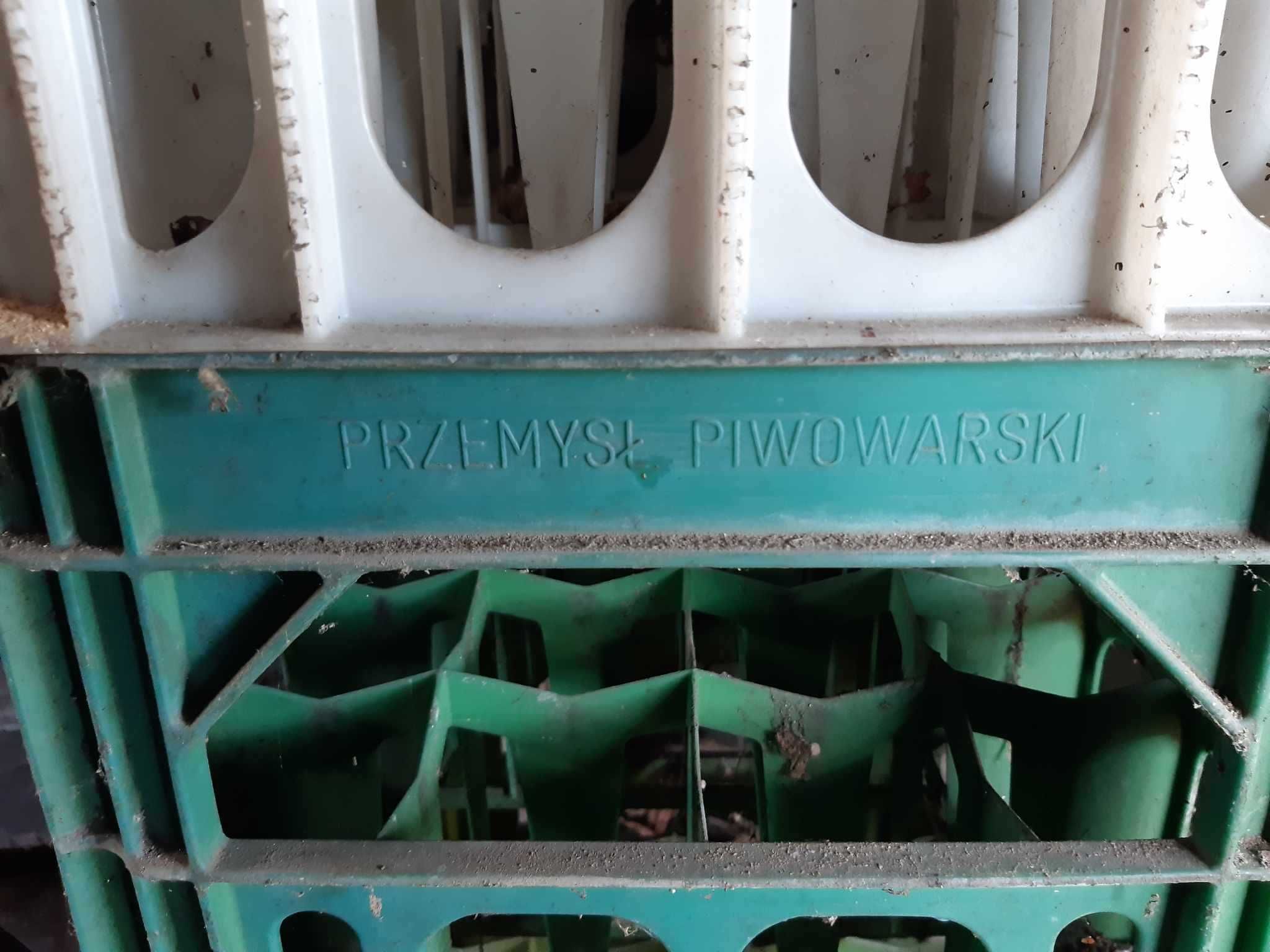 Skrzynki ma mleko piwo wódkę PRL skrzynka plastikowa