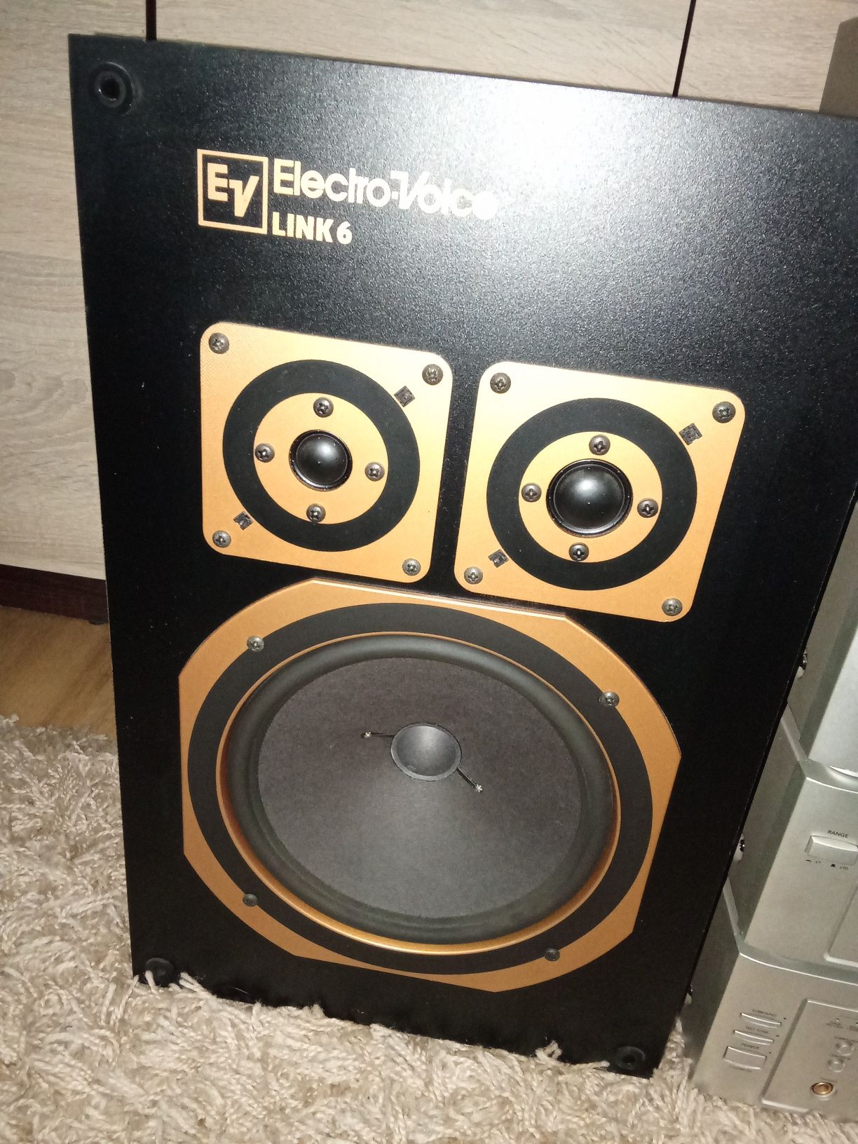 Wieża Universum/Monitory ElektroVoice