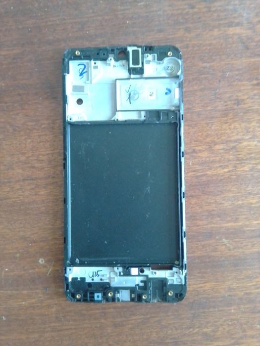 Рамка дисплея Samsung A10