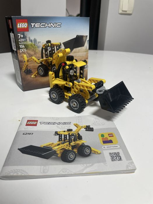 LEGO Technic Экскаватор-погрузчик (42197)