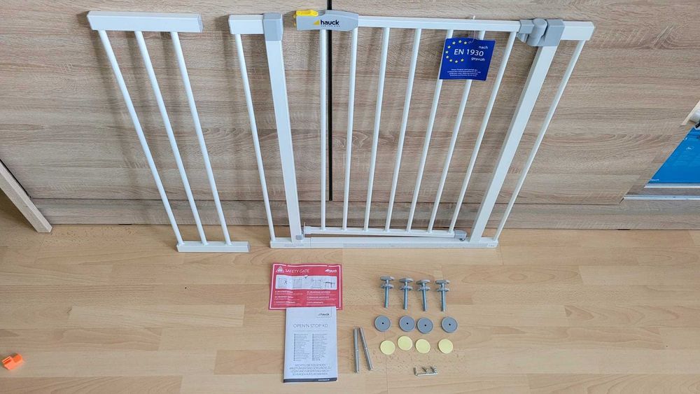 Barierka Hauck Open N Stop KD biała 96-101cm Ma Mikro Ryski