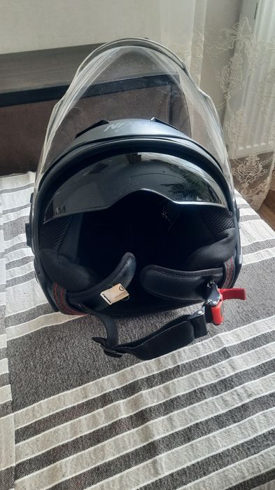 Мотошолом NAXA XL.