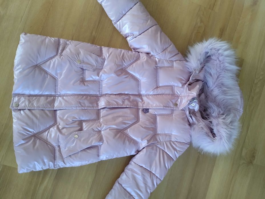 Kurtka/płaszczyk zimowy dziewczęcy 146/152