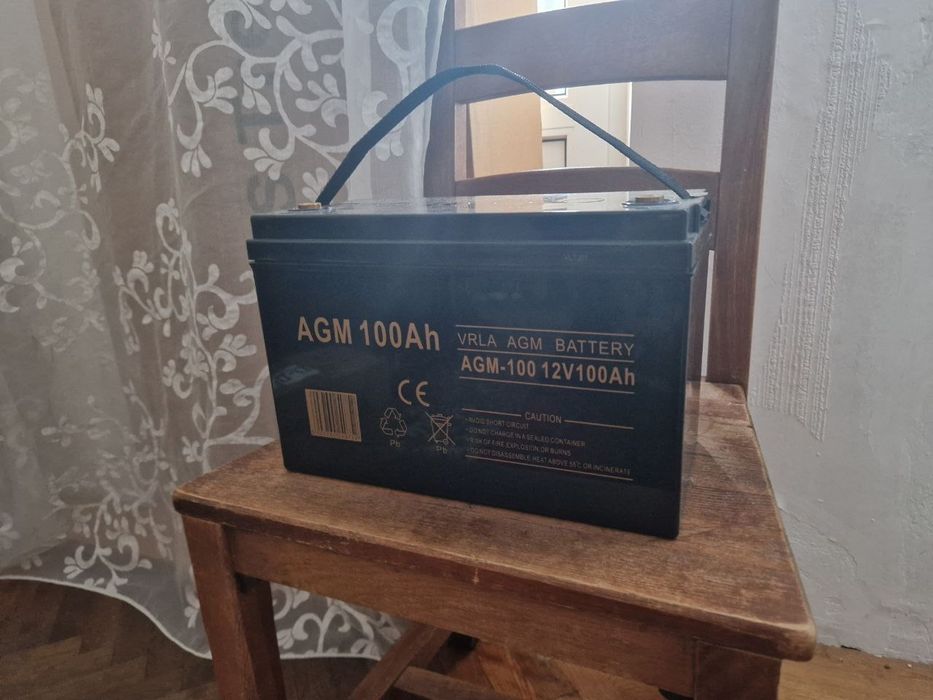Джерело безперебійного живлення Volt Polska SINUS PRO 800 E 12V/230V