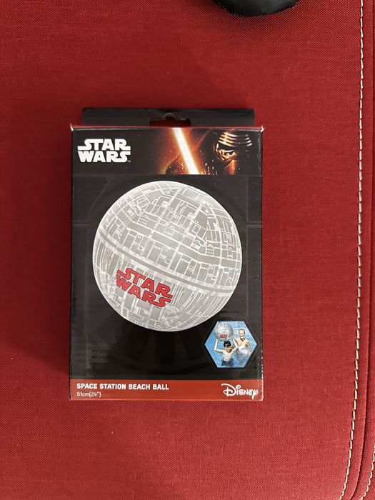 Pilka plazowa star wars