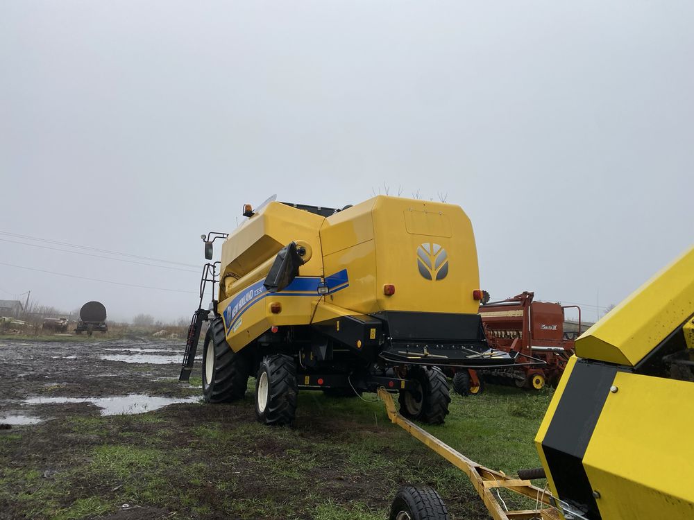 Продам комбаин NEW HOLLAND TC 5.90