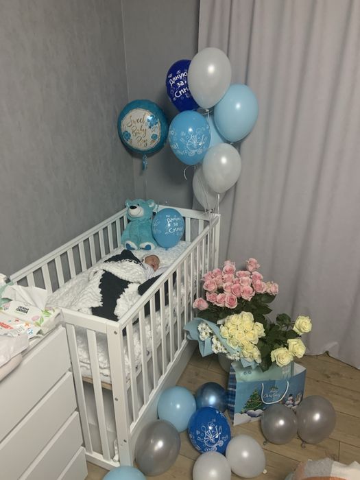 Дитяче ліжечко з матрасом