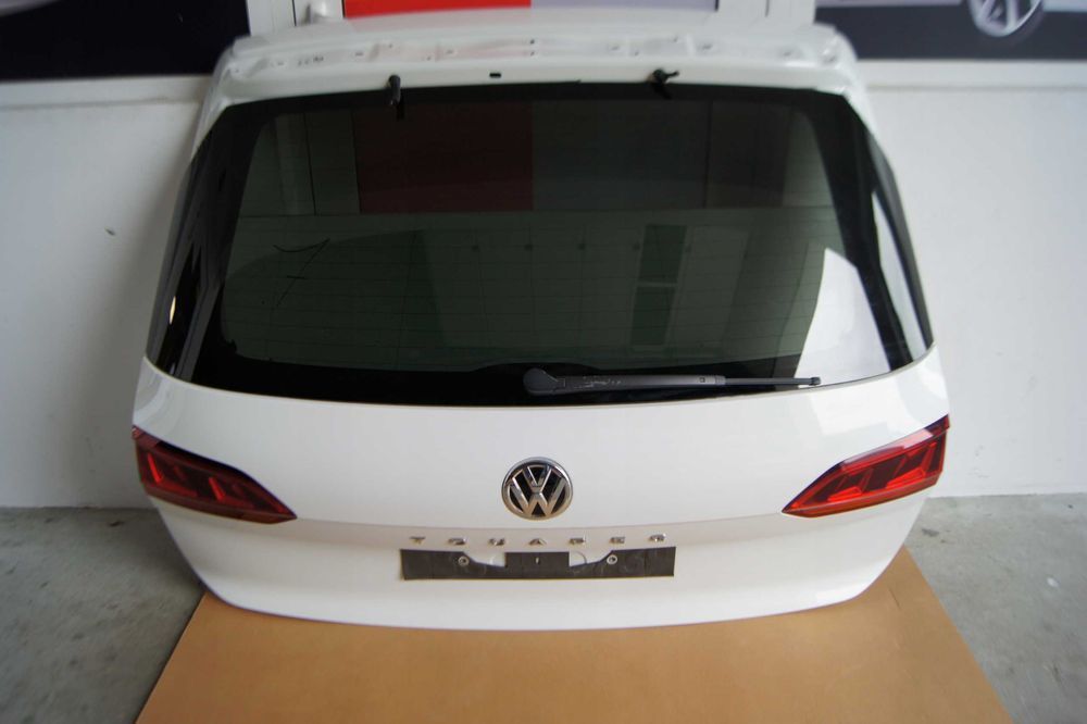Крышка багажника Volkswagen Touareg 3 III 760 разборка