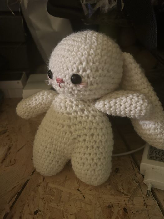 Maskotka prace na szydelku wlasnoreczne