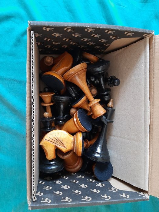 Шахматы деревянные