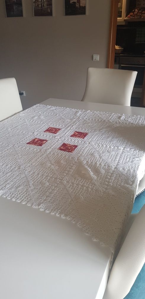 Toalha de crochê toda feita a mão
