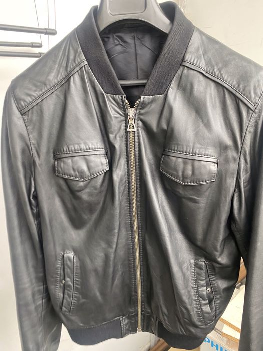 Шкіряна легка куртка