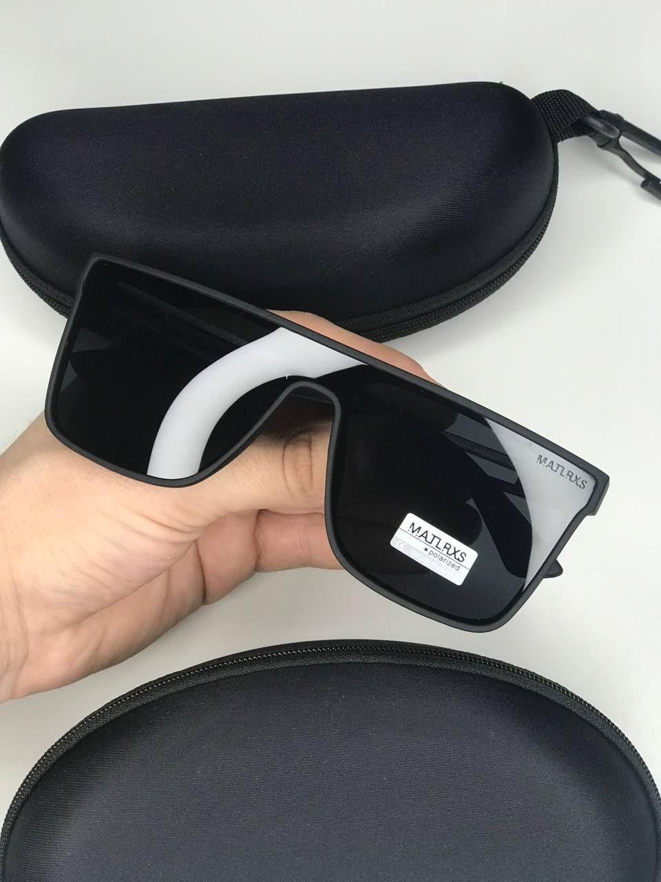 Мужские солнцезащитные очки Matrix черные матовые Polarized антиблик