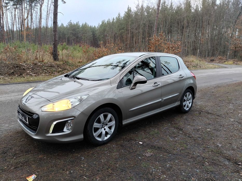 Peugeot 308/LIFT/2011/1.6 B