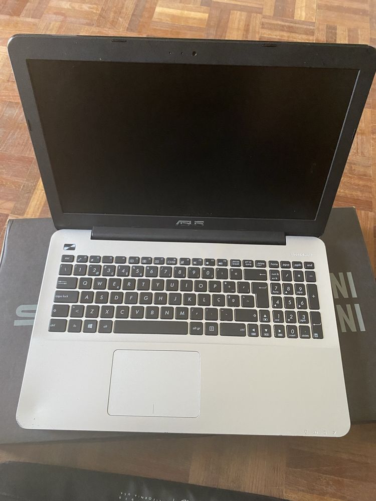 Portátil Asus para peças