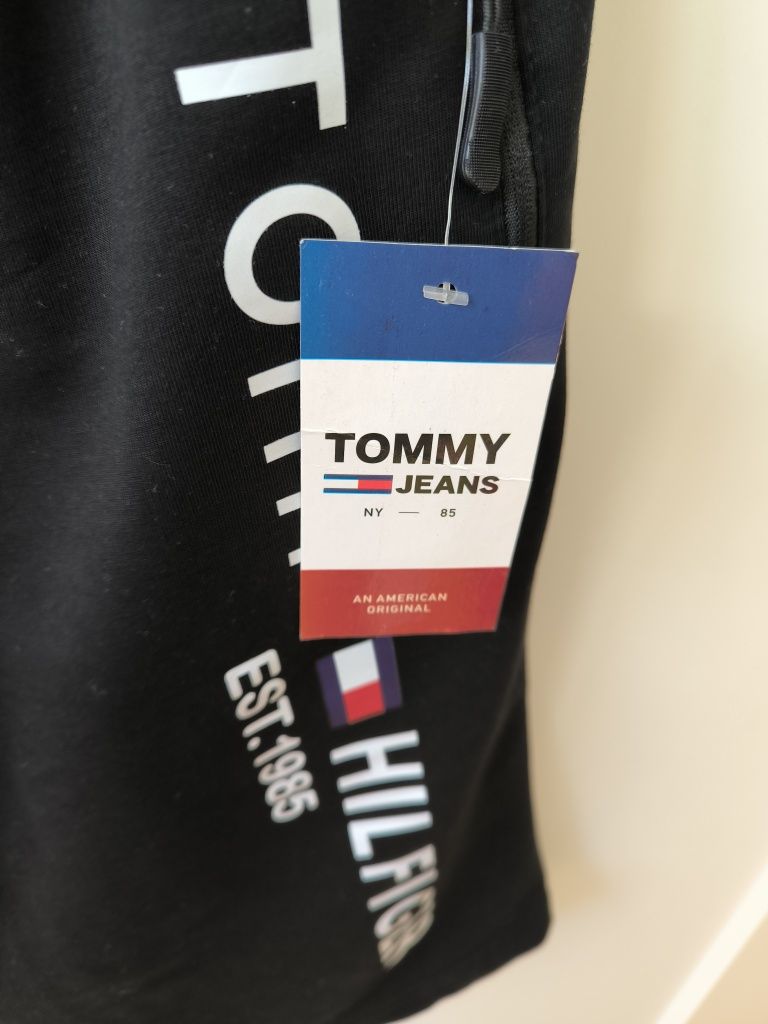 Spodenki szorty Tommy Hilfiger L