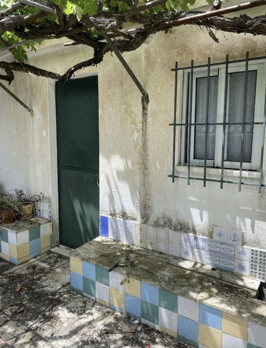 Terreno com furo e eletricidade em avos