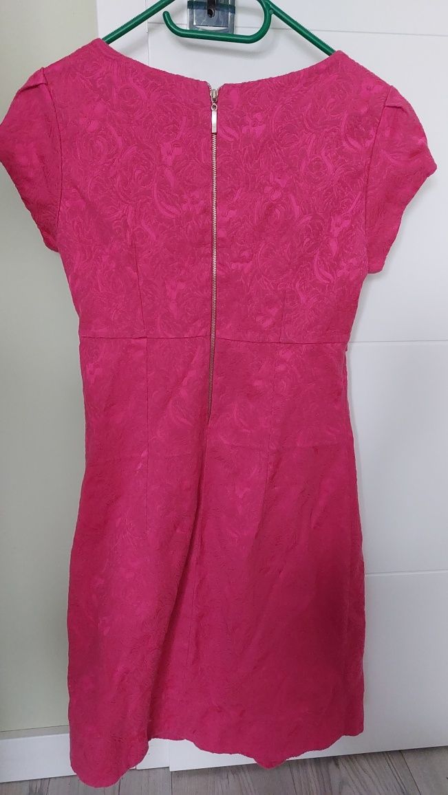 Elegancka sukienka ciążowa święta okazje