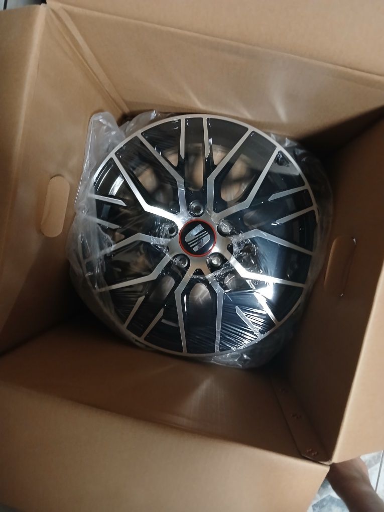 Nowe felgi aluminiowe seat audi wv skoda mercedes 5x112  16