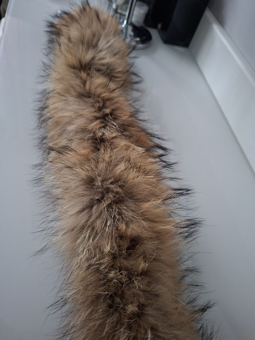 JENOT NATURALNY 66/74cm obszycie kaptura przypinka dopinka kołnierz