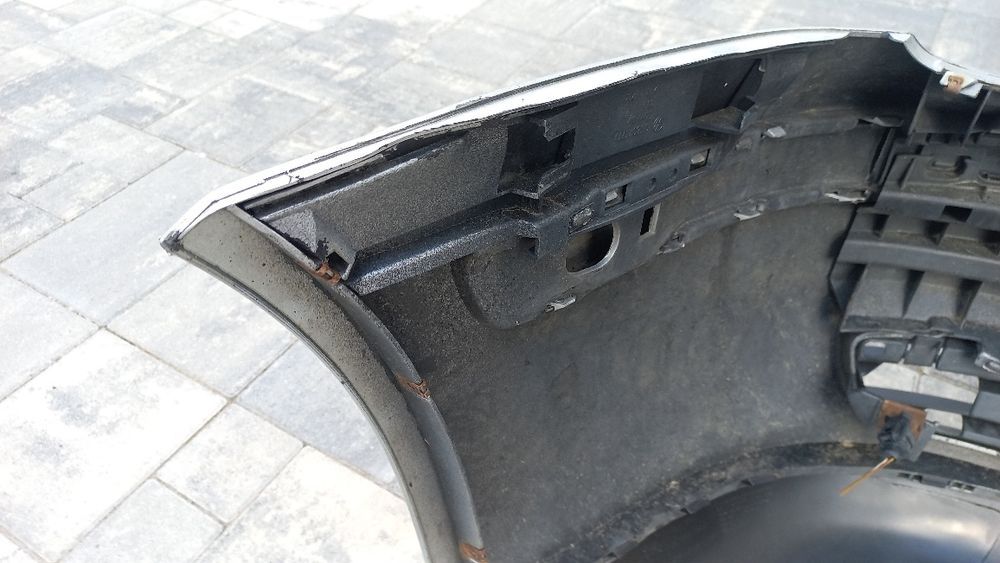 VW bora zderzak przód przedni srebrny la7w