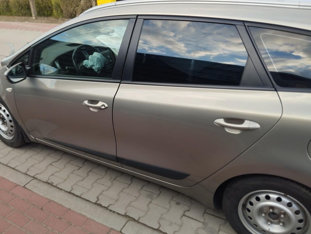 Ceed II kombi klapa zderzak lampa drzwi a3