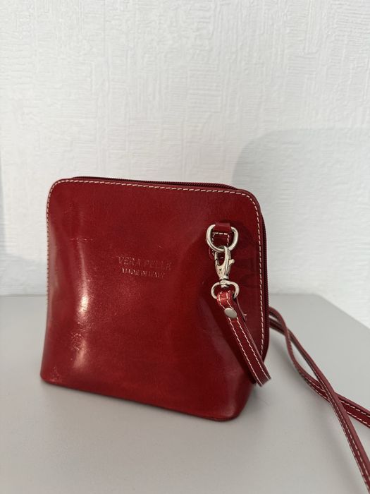 Шкіряна сумочка Vera Pelle, Італія – яскравий акцент до вашого образу