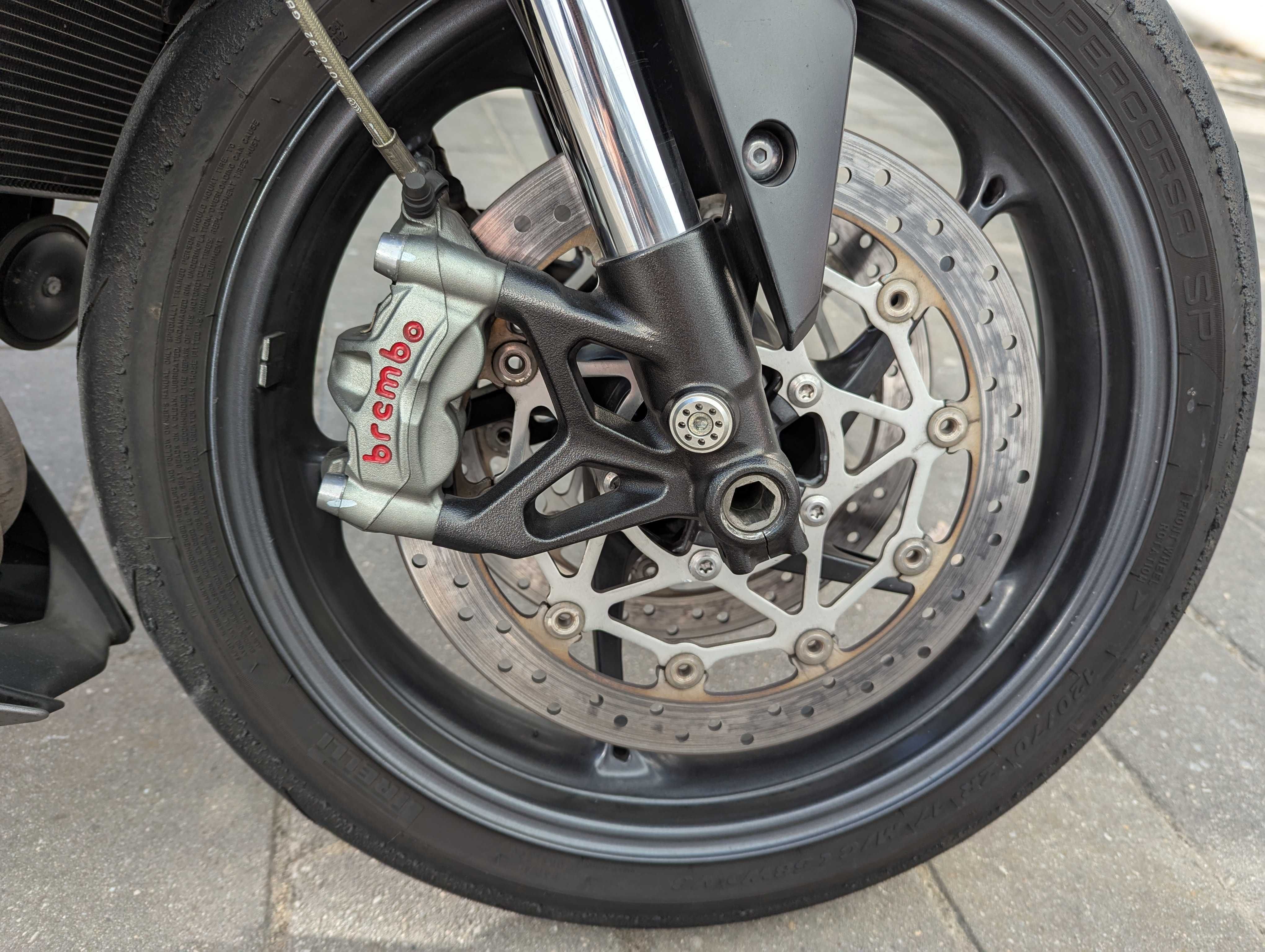 Triumph Street Triple 765 RS