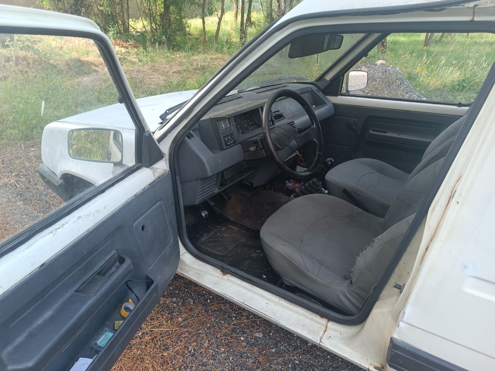 Vendo Renault express 1.9d