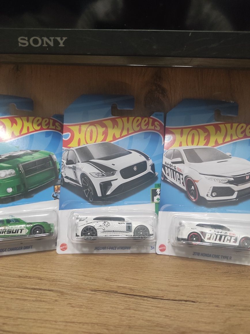Hot Wheels Honda, Jaguar, Dodge