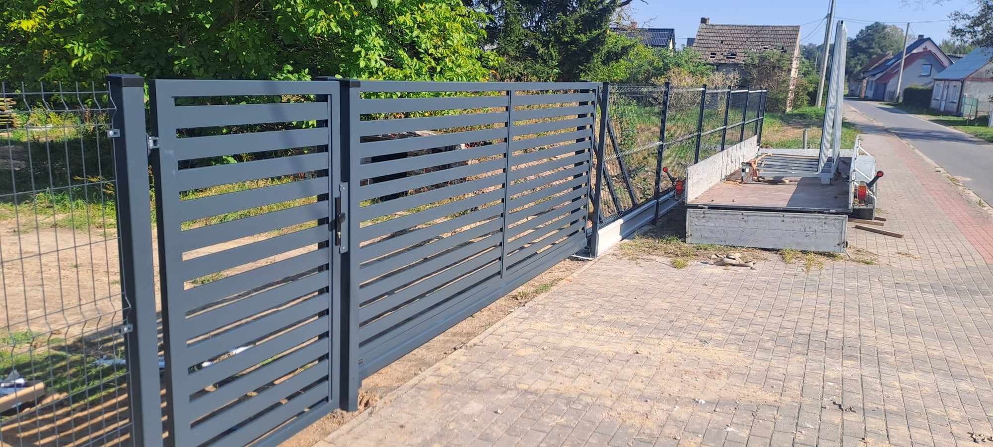 Ogrodzenia panelowe z montażem