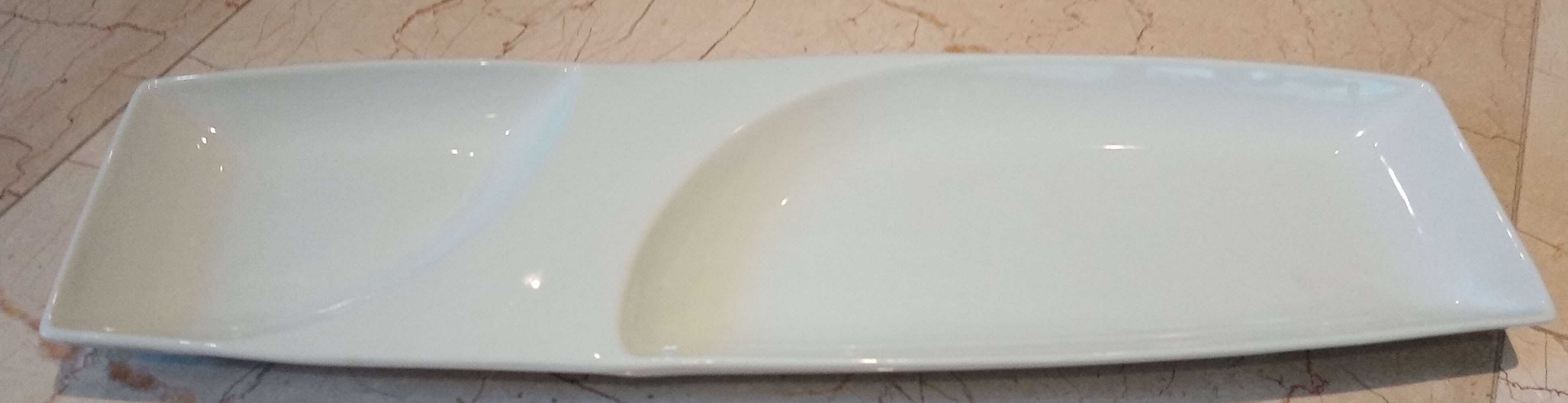 Travessa porcelana aperitivos 54 x 15,5 cm