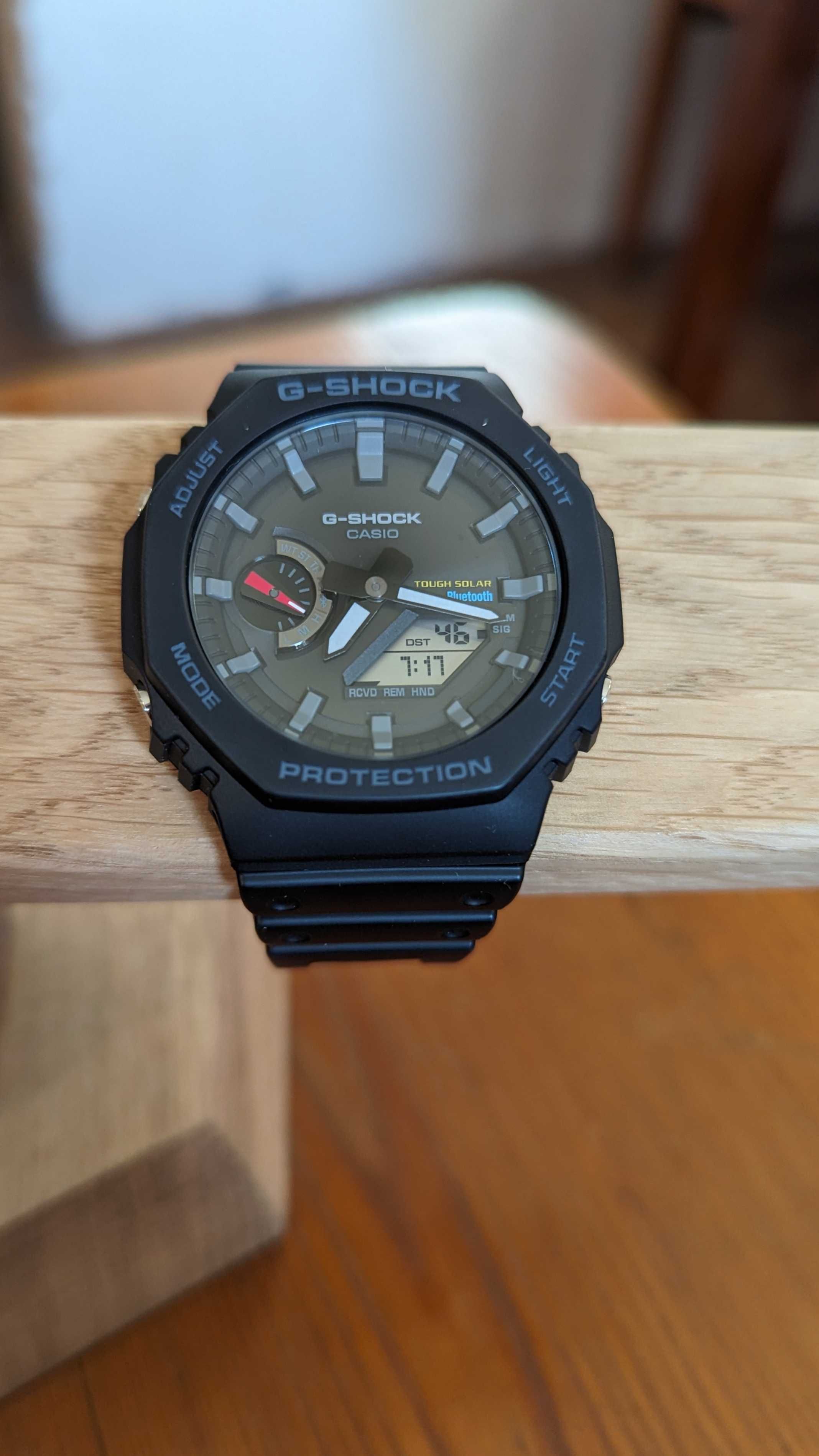 Casio G-Shock GA-B2100-1AER новые, оригинал.