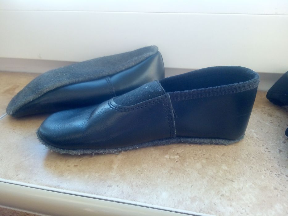 Детские чешки для гимнастики.