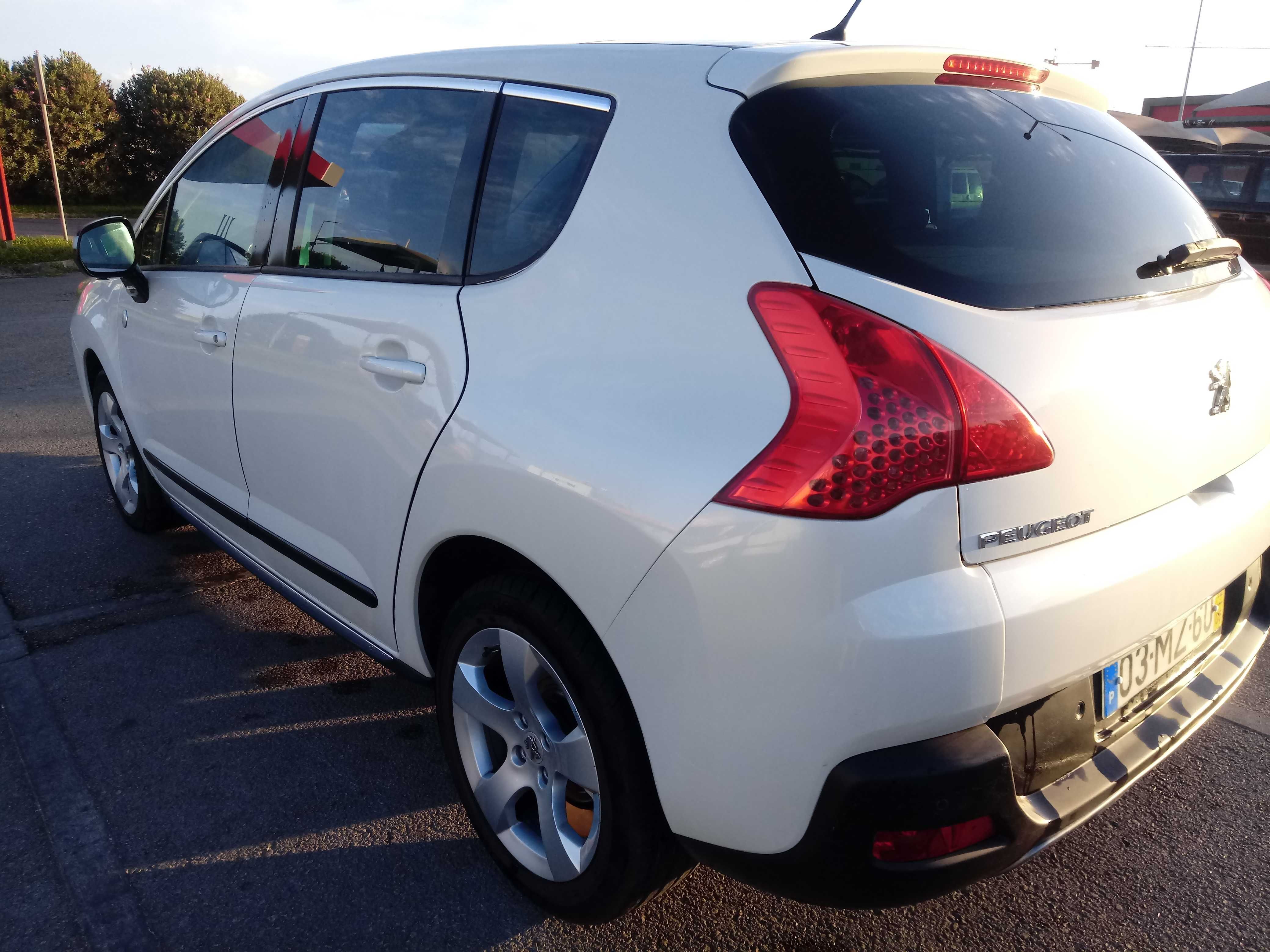 Peugeot 3008 edição Roland Garros | 1.6 HDI | Caixa Manual