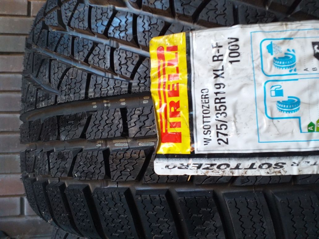 Шины, резина, колеса Pirelli W.Sottozero 275/35 R19 XL R-F 100V