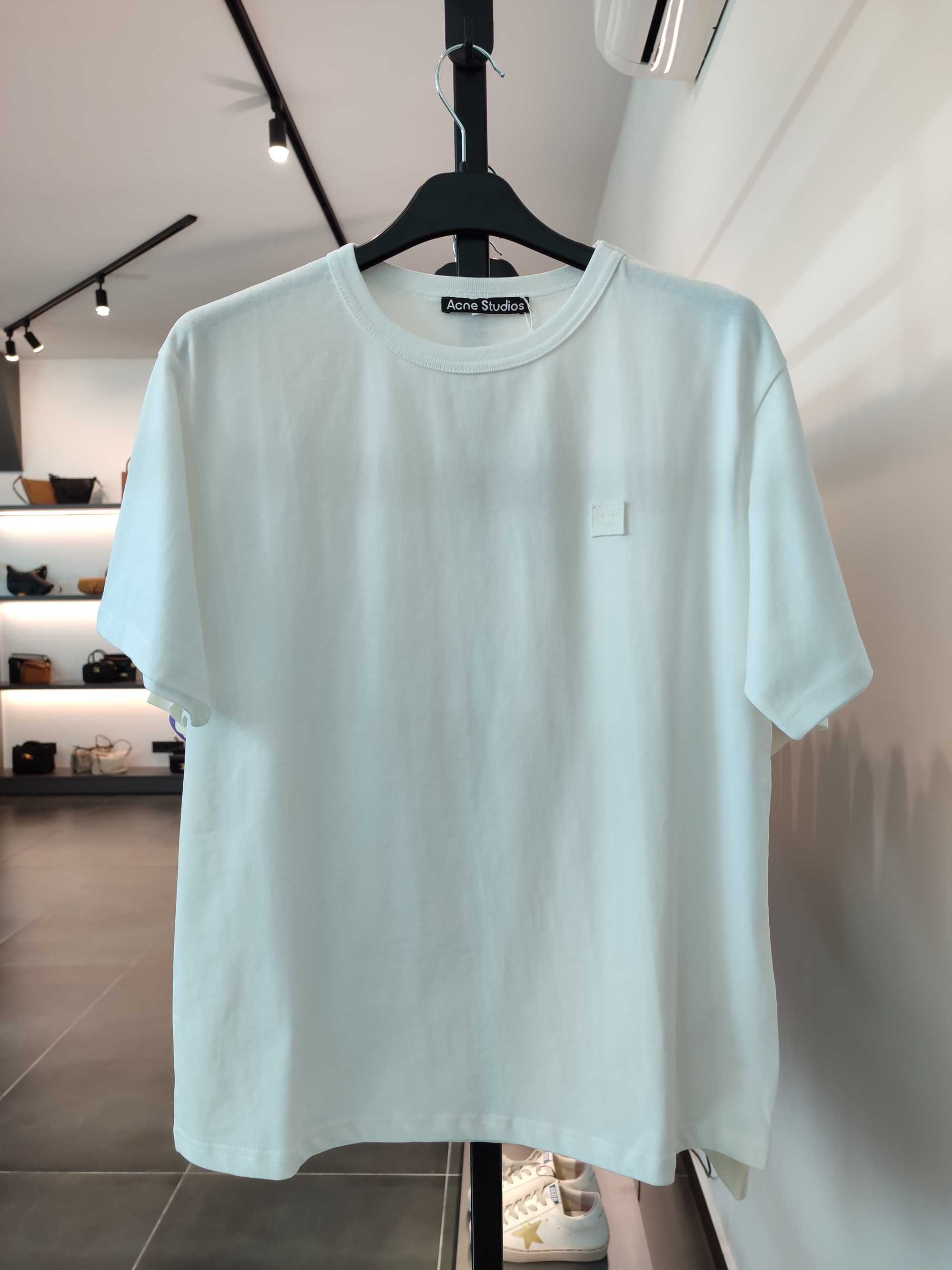 Футболка Acne Studios T-Shirt With Ellison Face Patch White