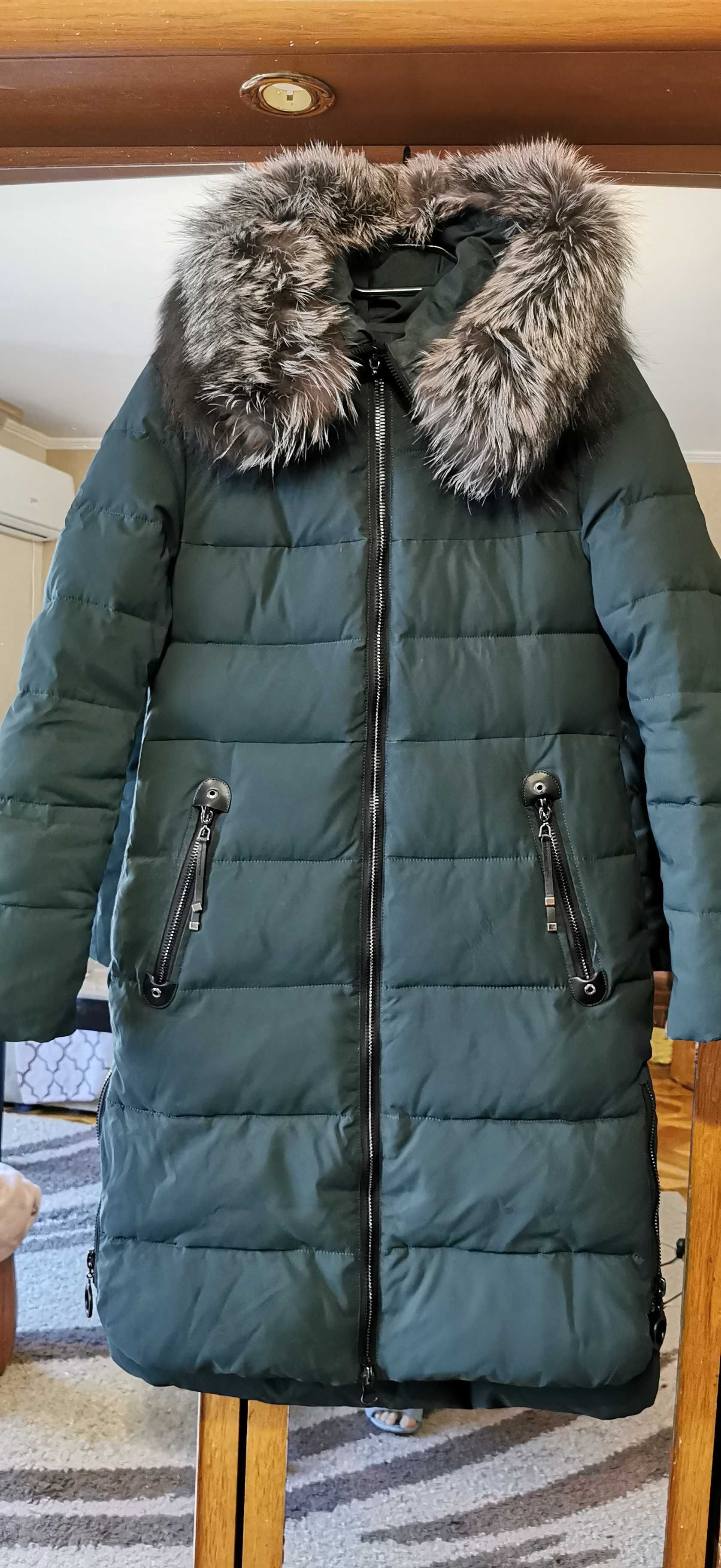 Пальто, куртка зимняя женская размер s