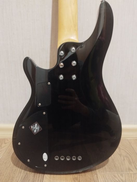Бас гітара Schecter C-5 Deluxe
