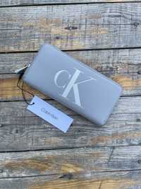 Новый кошелек calvin klein (ck monogram Large zip wallet) с Америки