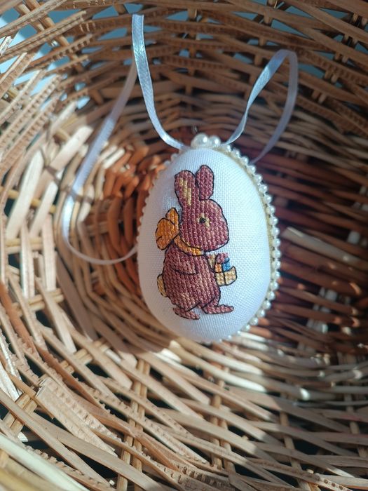 Писанки, вишиті писанки