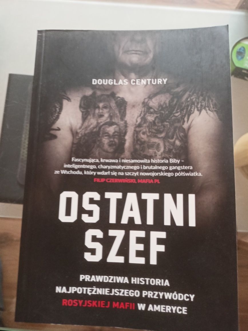 Książka Ostatni Szef Douglas Century